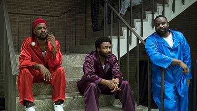 Atlanta'nın 3. ve 4. Sezonları Koronavirüs Nedeniyle Ertelendi haber görseli