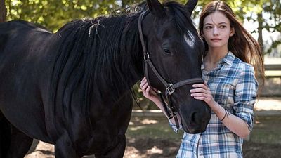 Kate Winslet ve Mackenzie Foy'lu "Black Beauty"den Fragman! haber görseli