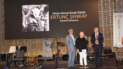 Altın Koza'da Emek Ödülleri Verildi haber görseli