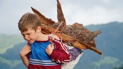 "Kesişme: İyi Ki Varsın Eren" Gişe Liderliğini Bırakmıyor!