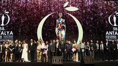 Altın Portakal Edebiyat Uyarlaması Senaryo Yarışması: Sinema ve Edebiyat Antalya’da Buluşacak! haber görseli