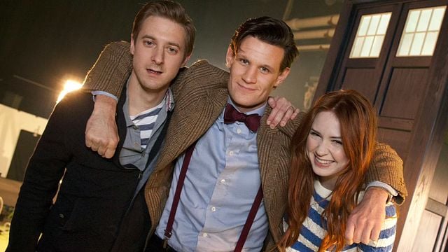 Karen Gillan ve Arthur Darvill Yeni Bir Seri ile "Doctor Who" Evrenine Resmen Geri Dönüyor! haber görseli