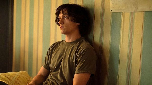 Tom Holland ve Amanda Seyfried Başrollü "The Crowded Room" Dizisine İlk Bakış haber görseli