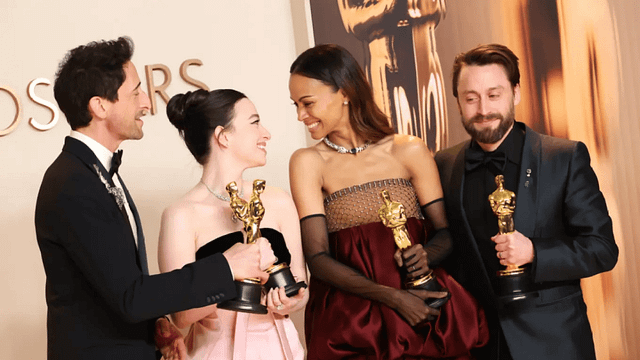 98. Oscar Ödülleri’nin İlk Sunucuları Belli Oldu: Geçen Yılın Şampiyonları Geri Dönüyor! haber görseli