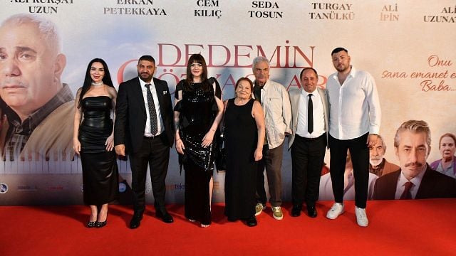 "Dedemin Gözyaşları" Filmine Görkemli Gala! haber görseli