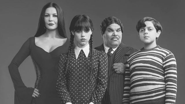 "Wednesday" 2. Sezonda Addams Ailesine Ağırlık Verecek