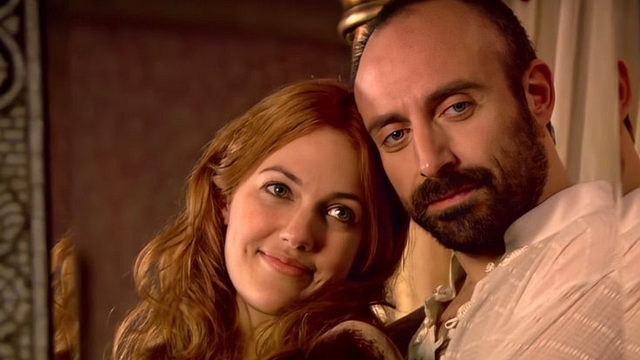 Hürrem ve Süleyman Yeniden Bir Arada: Unutulmaz Çift Bir Kez Daha Rol Arkadaşı Oluyor haber görseli