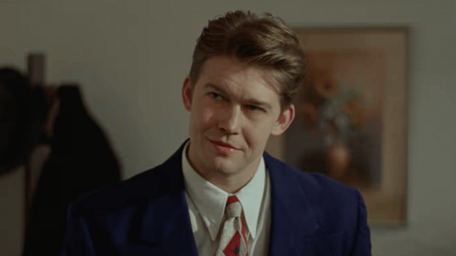 "The Brutalist" Filminin Oyuncusu Joe Alwyn, Rolüne Hazırlanırken Donald Trump'tan İlham Aldığını Söyledi haber görseli