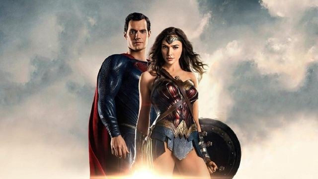 Henry Cavill ve Gal Gadot Sahneleri "Flash"tan Çıkartıldı