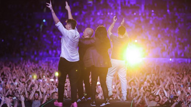 Mor ve Ötesi'nin Tarihi Stadyum Konseri Sinemalara Geliyor! haber görseli