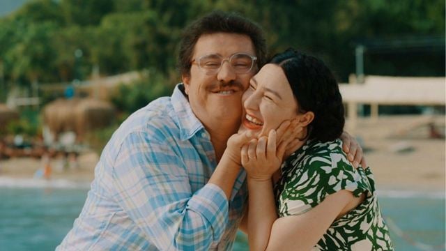 İbrahim Büyükak ve Yasemin Sakallıoğlu’nu Buluşturan "Mutluyuz" Filminin Fragmanı Yayınlandı