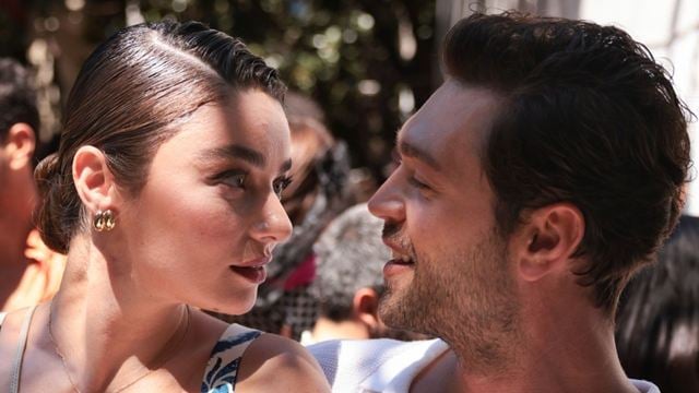 Ayça Ayşin Turan ve Furkan Andıç'lı "39 Derecede Aşk"tan Kamera Arkası Görselleri Geldi!