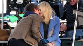 Peter Parker ve Gwen Stacy'den Romantik Kareler! haber görseli