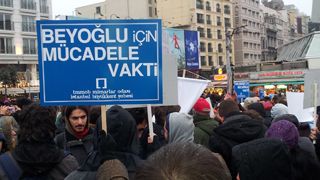 Sinema Dünyası 'Emek' İçin Yürüdü! haber görseli