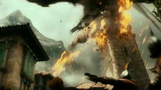 Ejderha Smaug Görücüye Çıktı! haber görseli