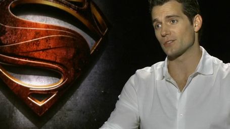 Henry Cavill Yeni Süpermen'i Anlatıyor! haber görseli
