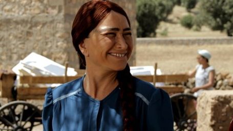 Hükümet Kadın 2 Filmi Gişenin Zirvesine Yerleşti haber görseli