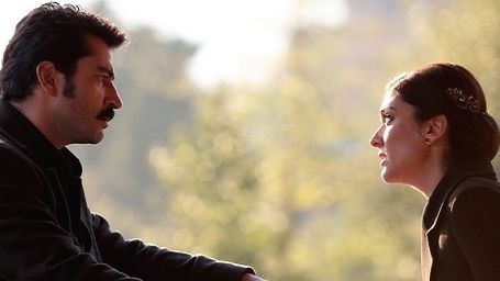 Karadayı’da Bu Hafta: Feride Pes Etmiyor haber görseli