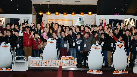Madagascar Penguenleri Filmine Özel Gala! haber görseli