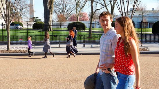 Snowden Filminden Yeni Kareler! haber görseli