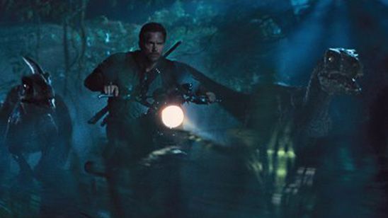 Jurassic World'e Daha Yakından Bakın! haber görseli