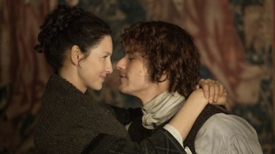 Outlander İki Sezon Onayını Birden Kaptı haber görseli
