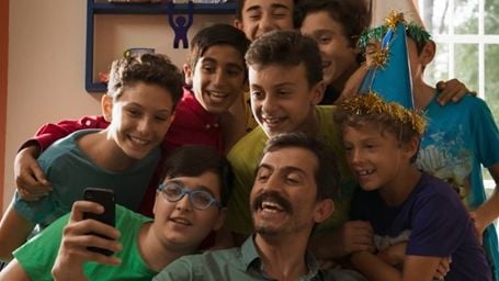 Bir Gün Bir Çocuk'tan Renkli Kareler! haber görseli