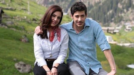 "Seni Seven Ölsün"den Renkli Gala! haber görseli