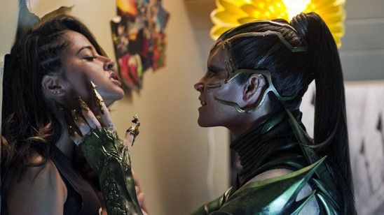 Power Rangers'ın Lisesine Bir Yolculuğa Ne Dersiniz? haber görseli