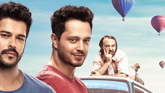 Burak Özçivit ve Murat Boz Yeniden Beyaz Perdede! haber görseli
