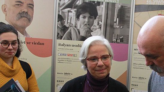 Gezici Festival Ercan Kesal'ı Ağırladı haber görseli