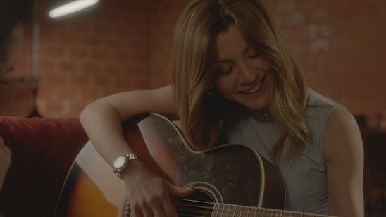 Gökçe Bahadır’dan Sürpriz "Medcezir" Performansı! haber görseli