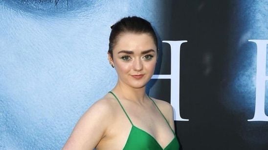 Maisie Williams 'Game of Thrones'a Veda Etti!
 haber görseli