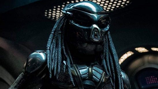 Bol Yıldızlı “Predator”dan Comic Con Posteri Geldi! haber görseli