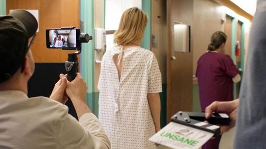 Akıllı Telefonla Film Çekmenin Püf Noktaları! haber görseli