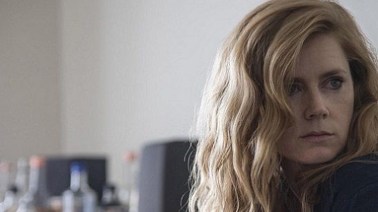 Amy Adams’lı ‘Sharp Objects’in 2. Sezon Bilmecesi Son Buldu haber görseli