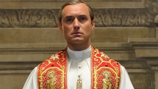 ‘The New Pope’tan Jude Law ve John Malkovich’li İlk Kare!