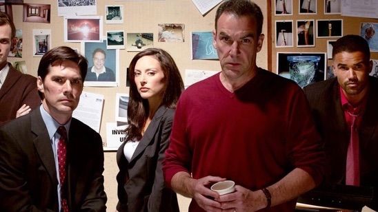 ‘Criminal Minds’ Ekrana Veda Ediyor haber görseli