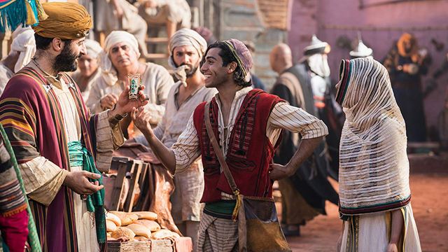 Aladdin'den Will Smith'li Dans Klibi Geldi!