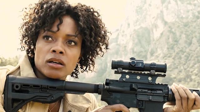 Naomie Harris, "No Time To Die"ın Büyük Sürprizi Olduğunu Söyledi! haber görseli