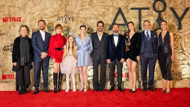 Netflix'ten Atiye İçin Görkemli Gala!