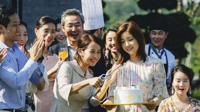 Bong Joon Ho, "Parasite" Dizisi Planlarını Paylaştı! haber görseli