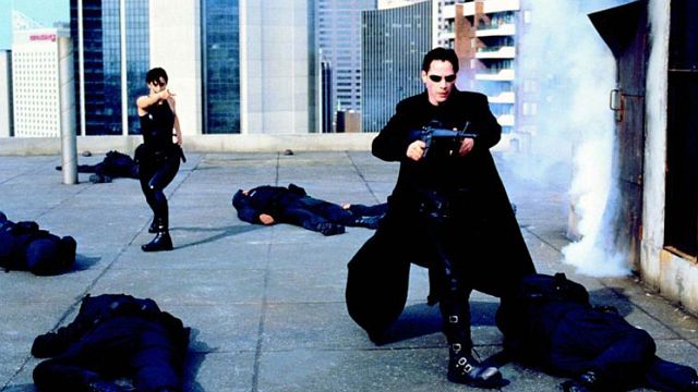 Matrix 4 Setinden Keanu Reeves ve Carrie-Anne Moss'lu Yeni Video! haber görseli