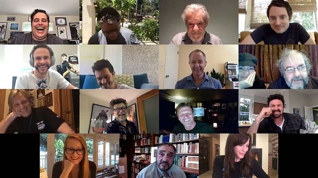 Josh Gad, "Yüzüklerin Efendisi" Ekibini Bir Araya Getirdi! haber görseli