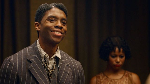 Golden Globes'da Chadwick Boseman'ın Eşinin Yaptığı Konuşma Herkesi Duygulandırdı haber görseli