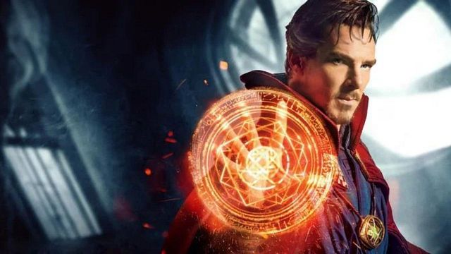 Benedict Cumberbatch, Scott Derrickson'ın Doctor Strange 2'den Ayrılmasına Üzülmüş haber görseli