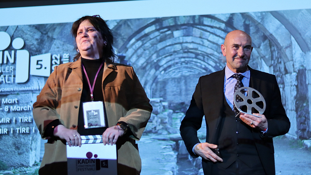 Tunç Soyer, 5. Uluslararası Kadın Yönetmenler Film Festivali’ndeydi! haber görseli