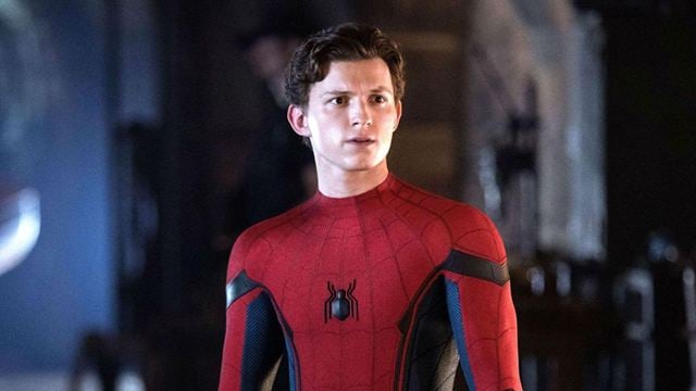 Tom Holland'dan Akrobasi Şovu!