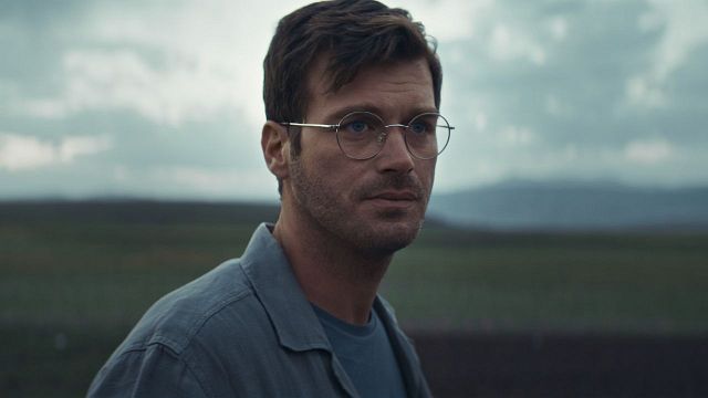 Kıvanç Tatlıtuğ ve Settar Tanrıöğen'li "Aşıklar Bayramı"ndan İlk Fragman! haber görseli