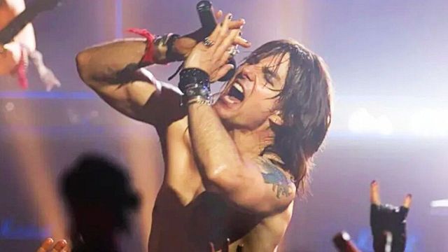 Tom Cruise Müzikalde Oynayacak! haber görseli